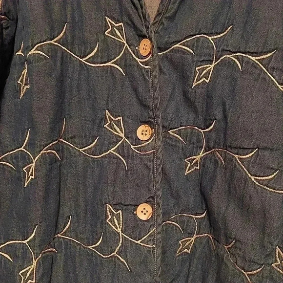 Life Style quilted embroidered denim Jacket Size Large - Picture 3 of 4